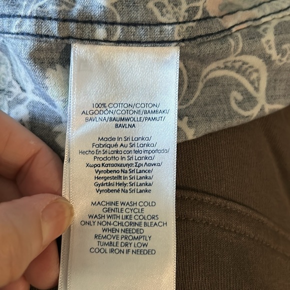 Chaps Floral No Iron Shirt - Picture 6 of 8